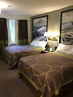 Super 8 by Wyndham Kamloops East