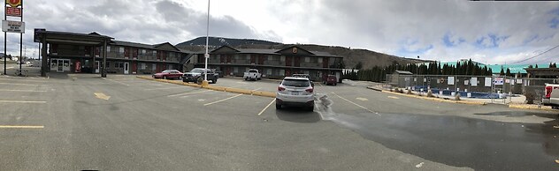 Super 8 by Wyndham Kamloops East