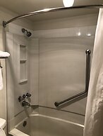 Super 8 by Wyndham Kamloops East