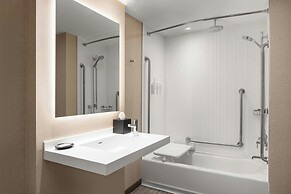 AC Hotel by Marriott Old Montreal