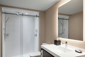 AC Hotel by Marriott Old Montreal