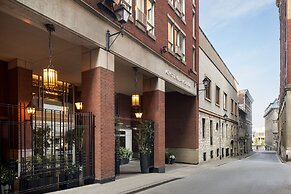 AC Hotel by Marriott Old Montreal