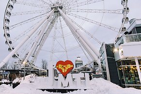 AC Hotel by Marriott Old Montreal