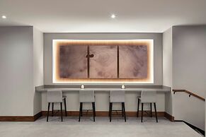 AC Hotel by Marriott Old Montreal