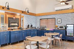 AmericInn by Wyndham Roseau
