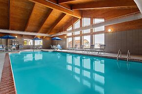 AmericInn by Wyndham Roseau