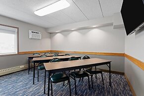 AmericInn by Wyndham Roseau