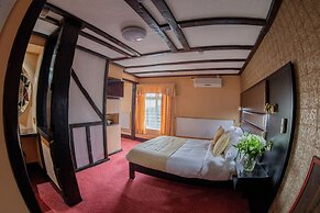 Rogerthorpe Manor Hotel