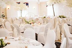 Rogerthorpe Manor Hotel