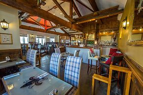 Rogerthorpe Manor Hotel