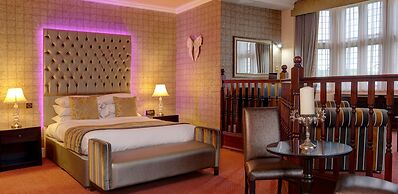 Rogerthorpe Manor Hotel
