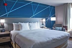 Comfort Inn & Suites Geneva - West Chicago