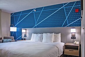 Comfort Inn & Suites Geneva - West Chicago