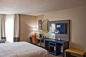 Comfort Inn & Suites Geneva - West Chicago