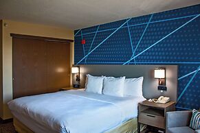 Comfort Inn & Suites Geneva - West Chicago