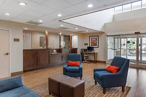 Comfort Suites Raleigh Walnut Creek