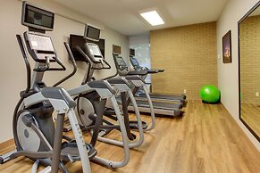 Drury Inn & Suites Louisville East