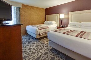 Drury Inn & Suites Louisville East