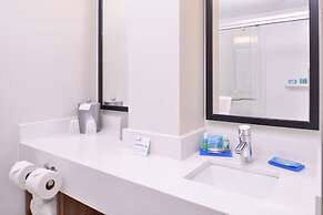 Holiday Inn Express New Orleans - Arts District by IHG