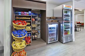 Holiday Inn Express & Suites Manchester by IHG