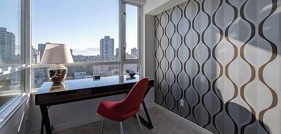 Carmana Hotel & Suites