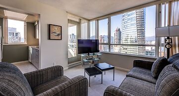 Carmana Hotel & Suites