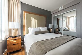 Carmana Hotel & Suites