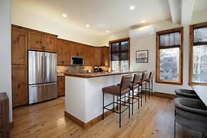 Arrowhead Village, A Vail Resorts Property