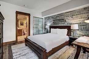 Arrowhead Village, A Vail Resorts Property