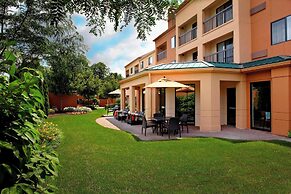 Courtyard by Marriott Newark Granville
