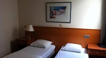 Delta Hotel City Center