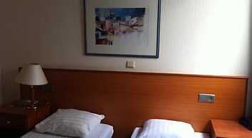 Delta Hotel City Center