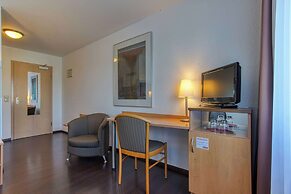 Centro Hotel U-NO1, Trademark Collection by Wyndham