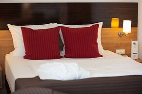 Centro Hotel U-NO1, Trademark Collection by Wyndham