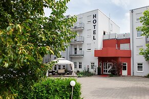 Centro Hotel U-NO1, Trademark Collection by Wyndham