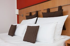 Centro Hotel U-NO1, Trademark Collection by Wyndham