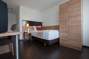 Centro Hotel U-NO1, Trademark Collection by Wyndham