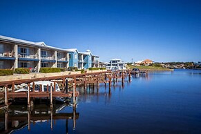 C Mandurah Resort