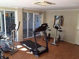 C Mandurah Resort
