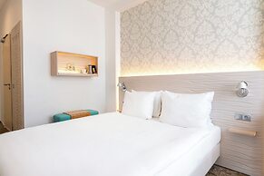 Metropol Hotel