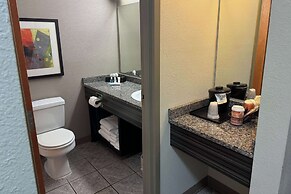 Comfort Inn Huntington near University area