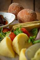 Lion Sands River Lodge