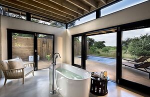 Lion Sands River Lodge