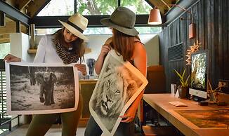 Lion Sands River Lodge