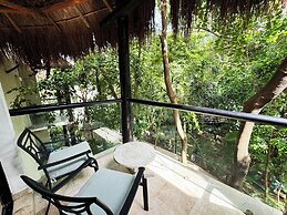 The Reef Playacar Beach Resort & Spa
