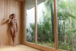 The Reef Playacar Beach Resort & Spa