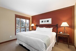 Horstman House by Whistler Premier