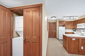 Horstman House by Whistler Premier