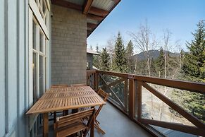 Horstman House by Whistler Premier