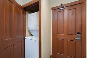 Horstman House by Whistler Premier